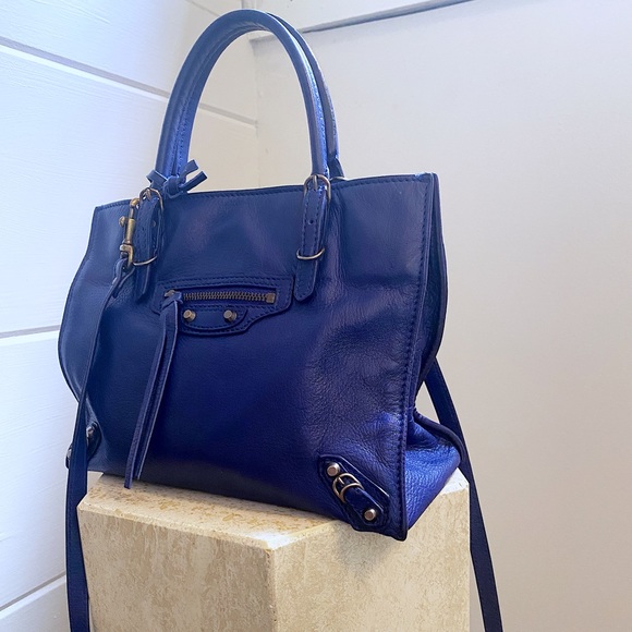 Balenciaga Mini Papier A4 Tote Bag - Picture 2 of 12